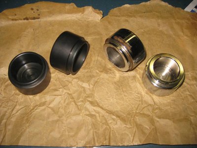 Calliper pistons.jpg and 